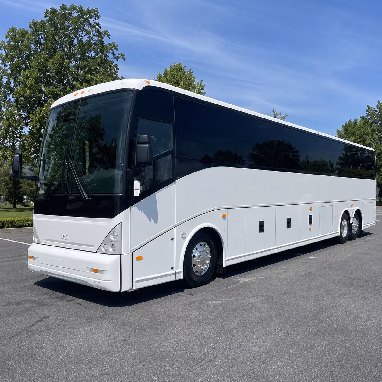 airport transfers between tol maumee and perrysburg
