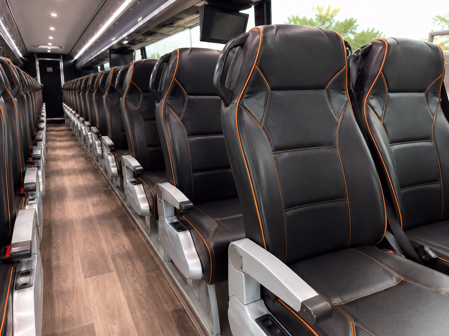 shuttle services for airline crews and airport staff in toledo