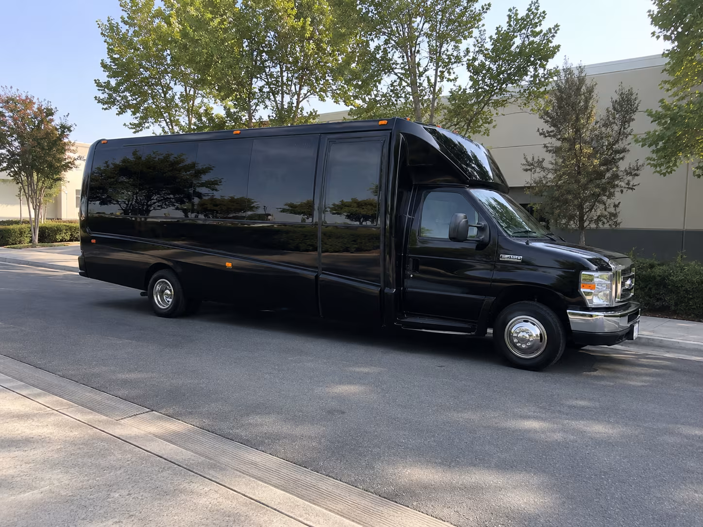 toledo wedding quinceanera and celebration bus rentals